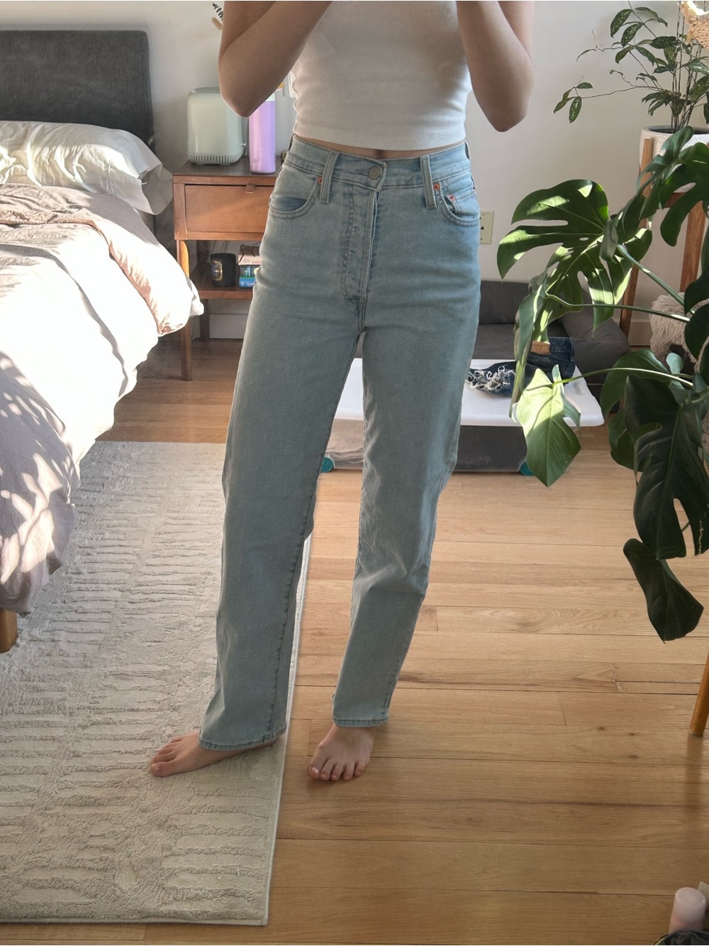 Levis ribcage straight ankle jeans 25 NWOT